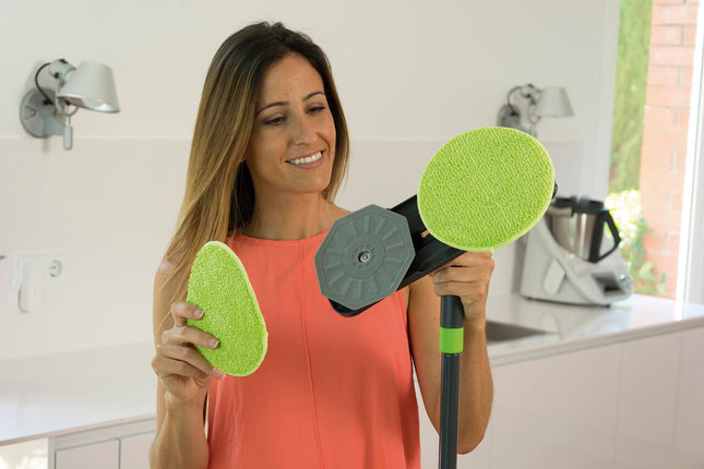 Mopa Giratoria Cyclonic Mop que limpia, seca y pule en un solo paso